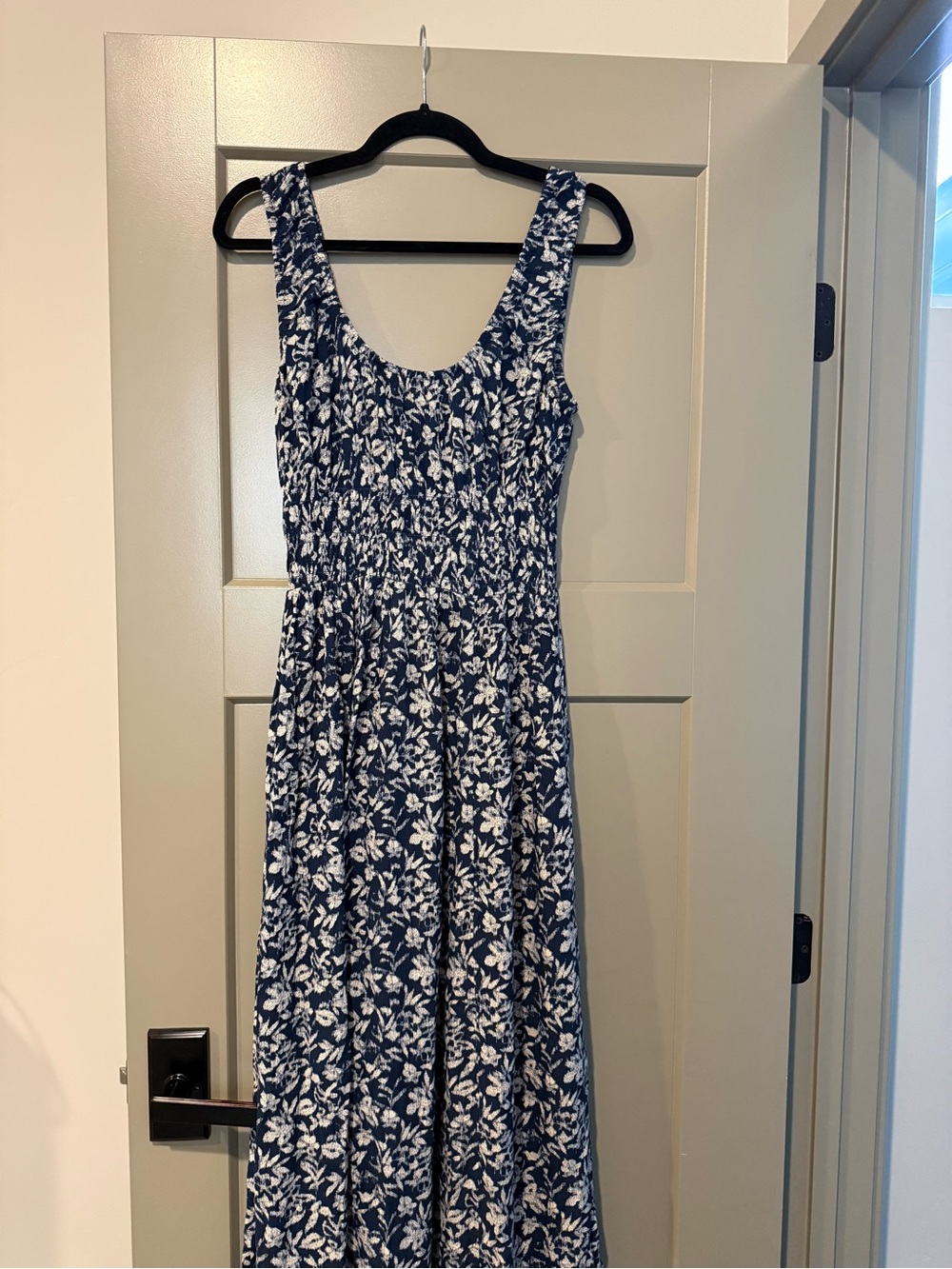 Faherty Navy and White Floral Maxi Dress